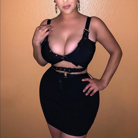 Baddie 2 piece set - Picture 3 of 3